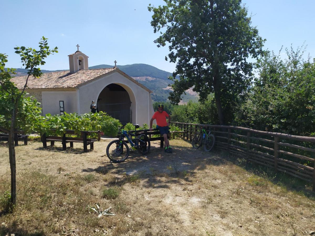 All Inbasilicata Bed & Breakfast Baragiano Extérieur photo